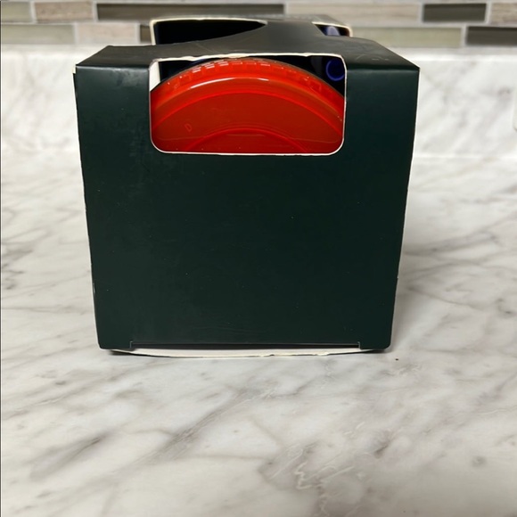 Starbucks Color Changing Reusable Cups 2020 Summer Release NWT - Picture 4 of 6